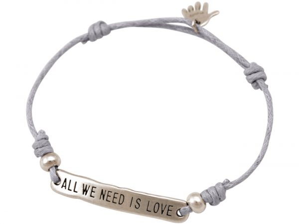 Gemshine - Damen - Armband - Gravur - ALL WE NEED IS LOVE - Silber - Nude – Bild 3